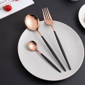 Juego de cuchara y tenedor de acero de calidad superior para vajilla de cocina Juego de cubiertos de formas y tamaños personalizados - Product Image 4