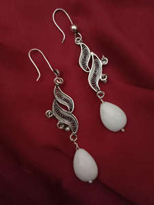 Pendientes de tuerca oxidados de alto grado más vendidos con brillo brillante directo de la India Accesorio de moda - Product Image 2