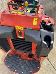 <span class=keywords><strong>Hyundai</strong></span> Huade Walk-Behind <span class=keywords><strong>Skid</strong></span> Stuurlader 800 Miniskid Crawler <span class=keywords><strong>Loader</strong></span>