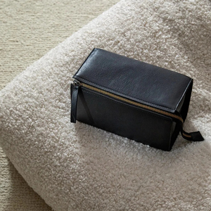 Vintage Leather Toiletry Bag for <b>Men</b> - Product Image 6
