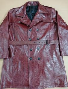 เสื้อแจ็คเก็ตหนังแท้ลายจระเข้สำหรับผู้ชายรุ่นล่าสุด สไตล์นักขี่มอเตอร์ไซค์ - Product Image 3