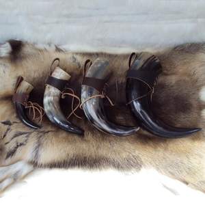 Cuerno para Beber de Cuerno de Buey Real Pulido de la Mejor Calidad con Funda de Cuero y Bolsa de Regalo, Estilo Nórdico, Procedente de la India - Product Image 2