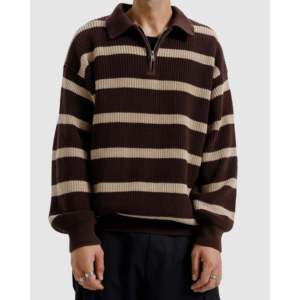 Suéter clásico de invierno con cremallera de un cuarto, a rayas, con estampado jacquard, tejido cálido y bordado a media costura. - Product Image 3