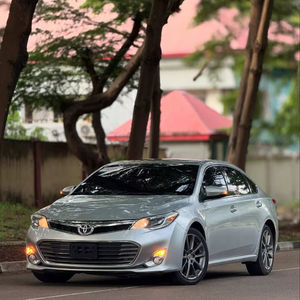 Toyota Avalon 2014 d'occasion en bon état - Product Image 1