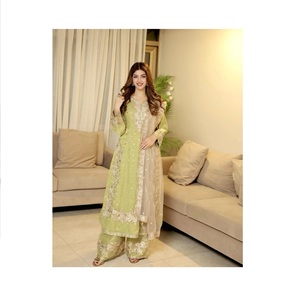 Meilleure qualité Nouveau Designer Party Wear Look Pure Chinon Silk Top Palazzo & Dupatta Set Disponible à un prix abordable - Product Image 1