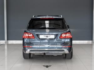 Mercedes-Benz ML350 BlueTec 2015 Usado, Volante a la Izquierda/Derecha, Automático, Cuero Oscuro, SUV con Emisión Euro V y Techo Solar - Product Image 6