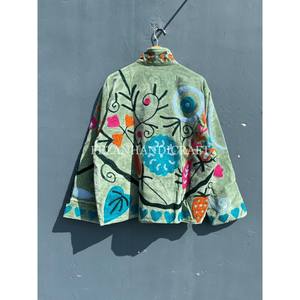 Uzbek Floral Embroidery Jacket Light Green Velvet Jacket With Stand Collar Cotton Lining for Autumn and Winter Unisex Jacket - Product Image 6
