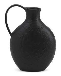 Vase à fleurs en métal de forme antique fabriqué à la main nouvellement arrivé mélangeant l'élégance classique avec l'artisanat moderne - Product Image 1