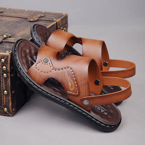 Sandales décontractées pour hommes à bout ouvert, antidérapantes, pour l'été et la plage, à semelle épaisse, respirantes, en cuir microfibre, à enfiler, couleur unie - Product Image 5