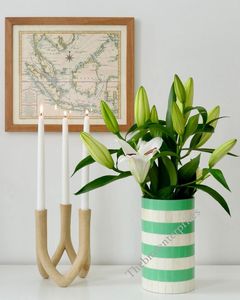 Vase à fleurs en os incrusté de style moderne 13x13x22cm, hautement poli, décoration murale pour mariage et maison, utilisation polyvalente, vase de table ou de sol - Product Image 6