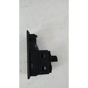 DR 4.0 ซีรีส์ (21>) แผงปุ่มด้านหลังซ้าย 3746150BA SQRE4G15C - Product Image 4