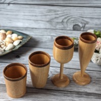 Meilleur prix tasse et tasse en bois bicolores du fournisseur vietnamien ensemble de tasses à boire en acacia drôle en gros