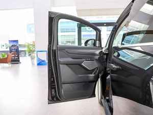 Nouvelle gamme de voitures à essence de luxe LEVC London Electric Vehicle Company, modèle 2025, autonomie 570 km, édition Premium, fournie par la série de véhicules électriques MPV à énergie nouvelle. - Product Image 2