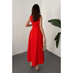 Vestido con cuello halter y vuelo de lazo de flor de granada - Pomegranate Flower - Product Image 5