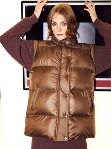 Nuevo diseño acolchado chaleco acolchado personalizado pato abajo mujeres Puffer chalecos y chaleco burbuja chaleco para mujeres - Product Image 4