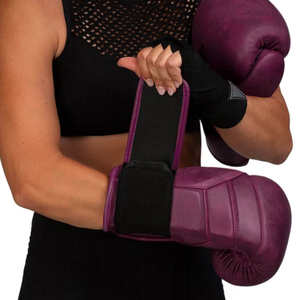 Guantes de Boxeo Ligeros, Duraderos y Cómodos, Protección Superior para las Manos, Ajuste Seguro y Confiable en la Muñeca, Cierre con Cordones - Product Image 2