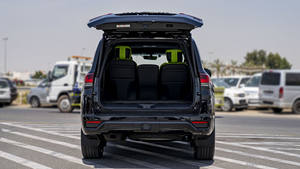 Asientos de Cuero Usados en Buen Estado para LC300 VX 3.5L SUV Gasolina R20, Volante a la Izquierda, Interior Oscuro, Automático - Product Image 5