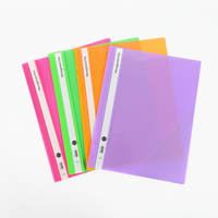 Suministros de papelería Tamaño A4 Archivo de informe de dos agujeros Plástico PP Clip oscilante transparente Archivo Carpeta de archivos de gestión de informes comerciales