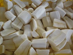 Yuca pelada congelada de alta calidad de Vietnam, productos congelados al por mayor con precio competitivo - Product Image 3