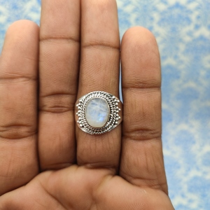 Joyería fina de Plata de Ley 925, anillo de forma ovalada bellamente diseñado, piedra lunar arcoíris, piedras preciosas, cabujón, corte informal para boda - Product Image 3