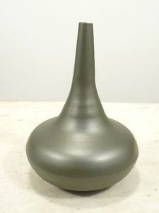 Vase à fleurs en métal et cuivre patiné pour les fonctions de mariage et bien d'autres - Product Image 6