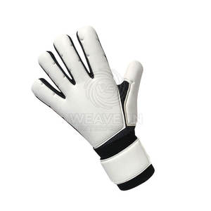 Gants de gardien de but de football professionnels de haute qualité en cuir respirant antidérapant avec protection des doigts en gros - Product Image 2