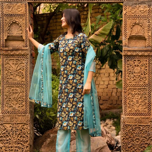 Vestido Informal de Algodón con Estampado a Mano SUNHARI RAANI con Dupatta de Organza, Silueta Ajustada y Evase, Cintura Natural, Botones para Adultos - Product Image 1