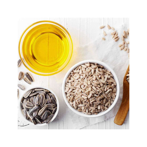 Premium crude sunflower oil with high oil yield content - Product Image 3