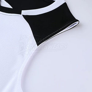Uniforme de basketball respirant en polyester de haute qualité, personnalisable avec numéro et nom, impression par sublimation, option de logo personnalisé - Product Image 3