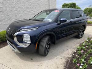 Outlander SE Édition Spéciale 4x4 Premium Automatique Intelligente d'occasion 2023 en bon état - Product Image 5