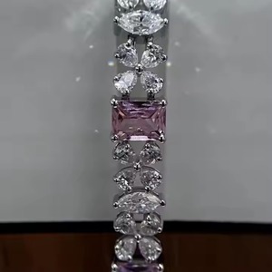 Pulsera de tenis para mujer con zafiro simulado corte esmeralda de 15 quilates, pulseras y brazaletes de moissanita chapados en oro blanco de 14 quilates - Product Image 4