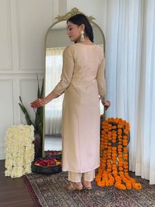 Collection ethnique pour femmes de qualité supérieure exquise brodée à la main Style Bollywood mariage fête de fête porter indien pakistanais - Product Image 4