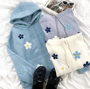 Ropa de calle de invierno de manga larga con cordón pulóver señoras Sudadera corta letras impresas hombro caído cálido blanco Crop Hoodie - Product Image 2