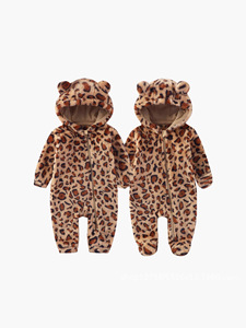 Venta al por mayor de moda de invierno con estampado de leopardo, además de terciopelo grueso y cálido con cremallera para niños y niñas, Pelele con capucha para niños y bebés, ropa - Product Image 2