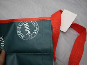 Bolsa tejida PP con forma de Feliz Navidad con asa Diseño de dibujos animados lindo Distribuidor mayorista de fábrica de Vietnam para bolsa de compras - Product Image 3