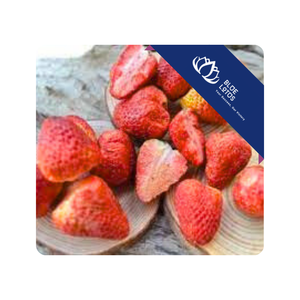 Fresas Liofilizadas DISPONIBLES, Fruta Crujiente Recogida a Mano, Ideal para Hornear Postres, Smoothies y Uso Diario, Vietnam - Product Image 1