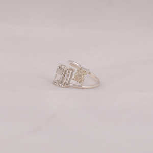 Anillo CVD de diamante cultivado en laboratorio de corte radiante de 2 unidades para mujer 4,30 TCW 14KT anillo de propuesta de oro blanco sólido con certificado IGI - Product Image 2