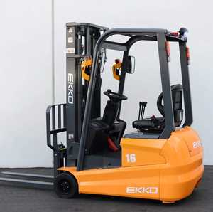 Montacargas con Motor Diésel Original y Accesorio, Capacidad de Carga de 3 Toneladas, Nuevo a la Venta - Product Image 3