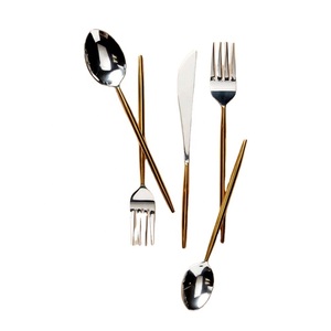 Ensemble de couverts en acier inoxydable de haute qualité, vaisselle personnalisée de mariage, couverts en acier inoxydable faits à la main, Offre Spéciale - Product Image 5