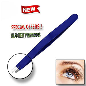 Pinzas de Cejas Profesionales de Acero Inoxidable con Punta Inclinada, Modelo de Pinzas Doradas para Hombre - Product Image 4