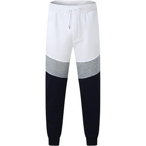 Survêtement Homme Slim Fit Personnalisé de Qualité Supérieure, Nouvelle Tenue d'Entraînement Urbaine, Tissu 100% Coton, Couleurs Personnalisables, Logo Personnalisé - Product Image 5