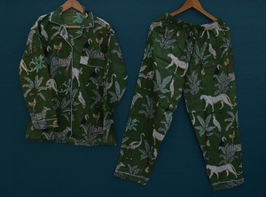 Conjunto de pijamas de algodón puro, ropa de dormir suave con tirantes finos, pijama de encaje azul para el verano para damas de honor o fanáticos del anime - Product Image 6