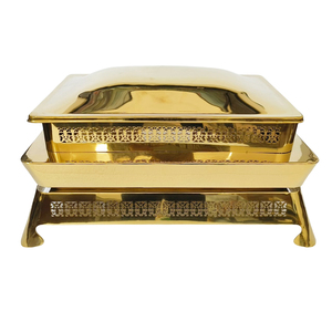 Plat à chauffe-plats arrondi à l'aspect simple plat de service de nourriture réchauffé en acier inoxydable plaqué or brillant avec couvercle et base à pied à vendre - Product Image 6