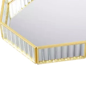 ถาดเสิร์ฟโลหะกระจกสีโรสโกลด์สุดสร้างสรรค์ถาดคริสตัลทรงหกเหลี่ยมเครื่องประดับแก้วจากนักออกแบบสมัยใหม่ - Product Image 2