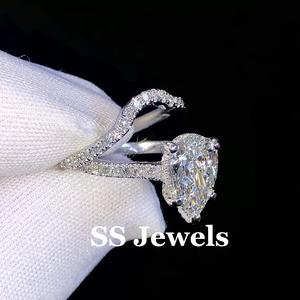 แหวนหมั้นเพชรโมอิส VVS1สำหรับผู้หญิงมีง่ามตัดลูกแพร์925ชุบโรเดียมสีเงินสำหรับงานแต่งงาน - Product Image 3