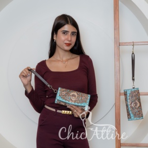 Gran oferta, billetera de cuero turquesa con herramientas a mano, cuero genuino tallado de alta calidad con puntada Buck, diseño occidental único para mujer - Product Image 1