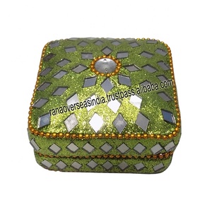Traditional Iron Sindoor and Jewelry <b>Box</b> With <b>Mirror</b> Design in Assorted Color for Women and Girls - Product Image 3