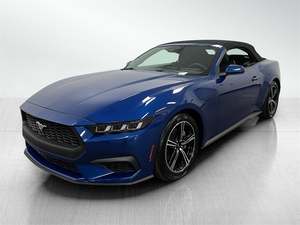 ฟอร์ด มัสแตง อีโคบูสท์ คอนเวอร์ทิเบิล ขับเคลื่อนล้อหลัง รุ่นปี 2024 คุ้มค่าที่สุด เครื่องยนต์ 2.3 ลิตร I-4 เทอร์โบชาร์จ พร้อมเกียร์อัตโนมัติ 10 สปีด - Product Image 2