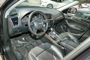 Véhicules SUV/Crossover Q-5 2.0T QuattroPremium d'occasion en excellent état, modèles 2014/2015, à vendre - Product Image 3