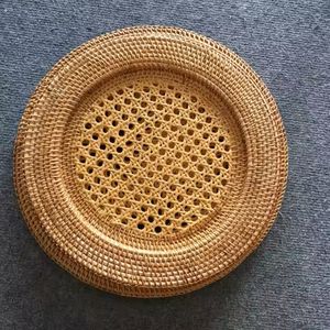 Proveedor de Vietnam, cargador de ratán hecho a mano, venta al por mayor, artículos de cocina decorativos ligeros y duraderos respetuosos con el medio ambiente para compradores globales - Product Image 4